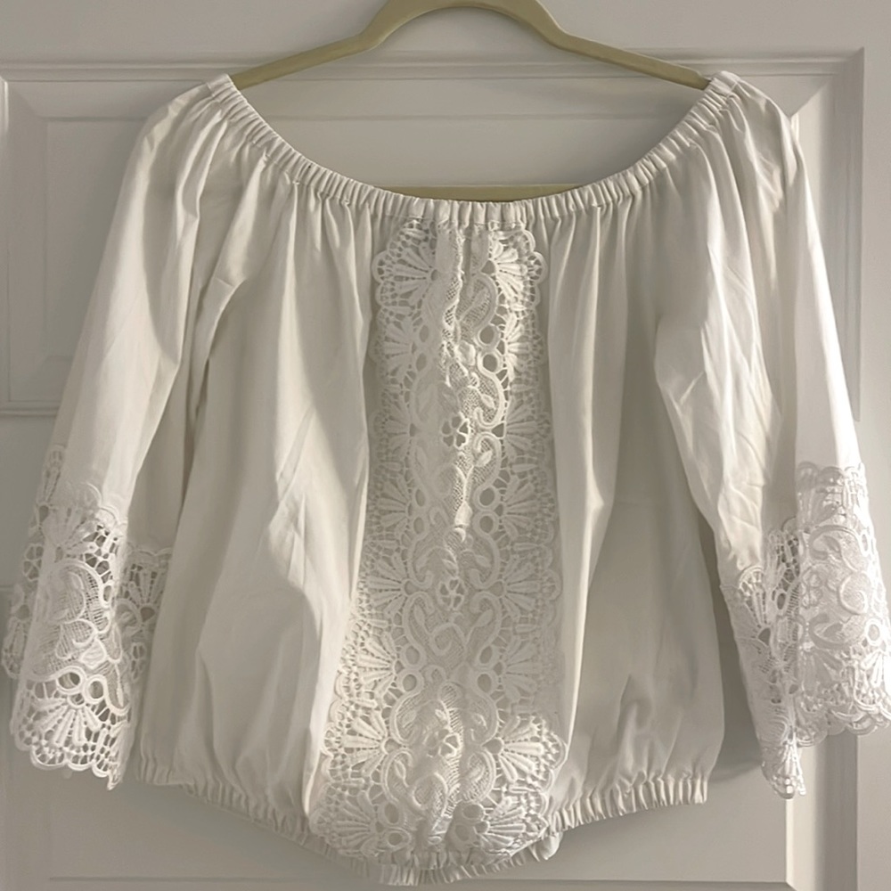 Beautiful Express off the shoulder top!